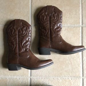 Rampage Cowgirl Boots